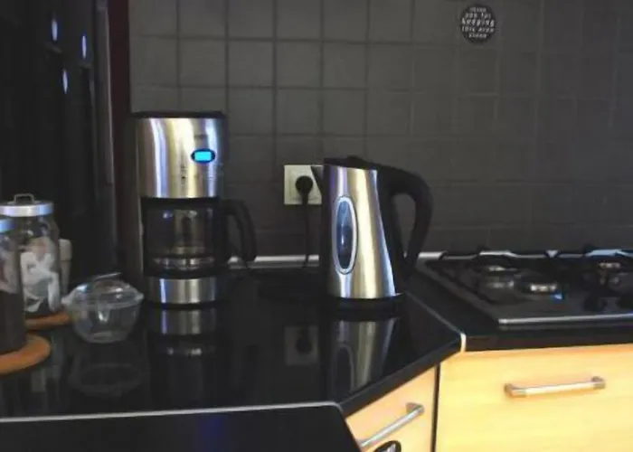 Vandrarhem La Guitarra *