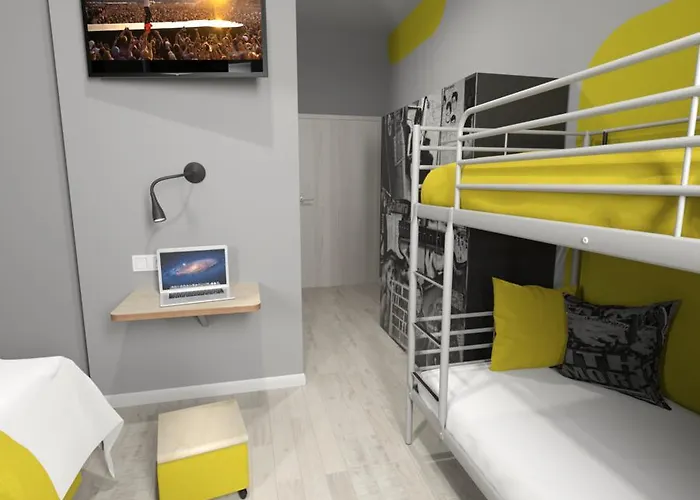 Vandrarhem La Guitarra Poznań