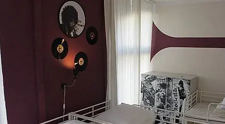 Hostal La Guitarra Poznan