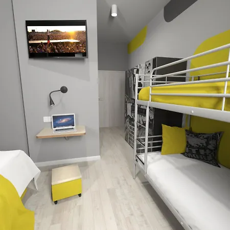 Hostal La Guitarra Poznan