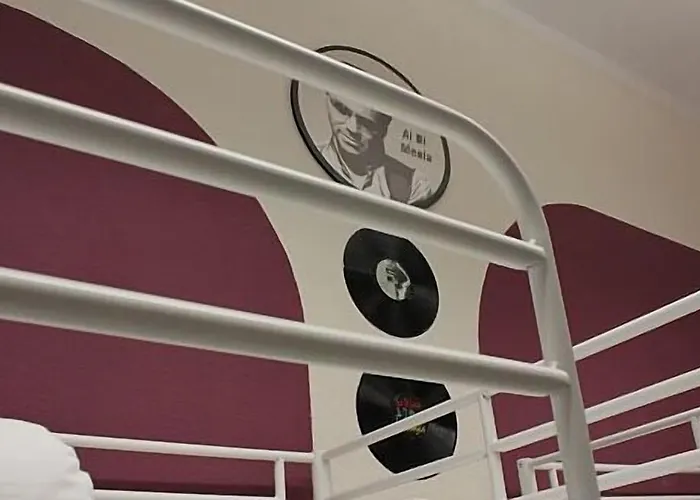 La Guitarra Хостел *